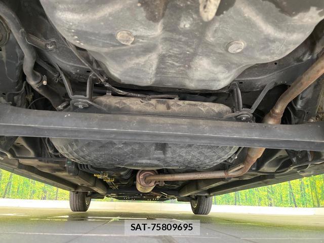 Daihatsu MIRA 2017-08 8011364-19