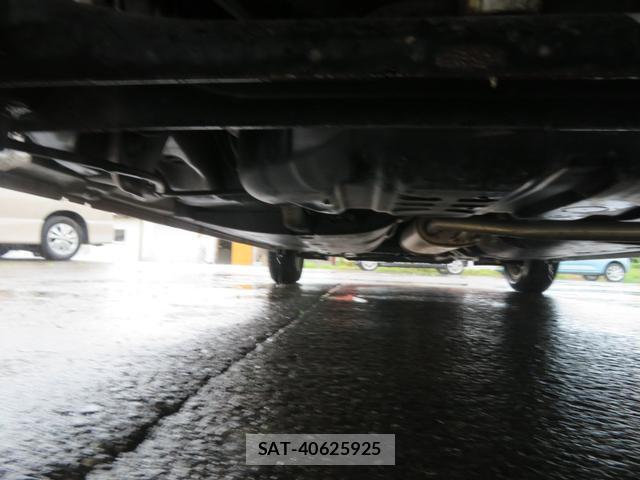 Daihatsu MIRA 2014-06 8012003-8