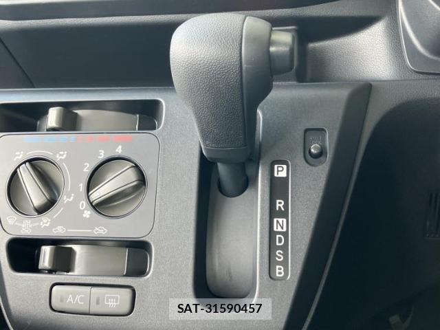 Daihatsu MIRA 2025-05 8012343-12