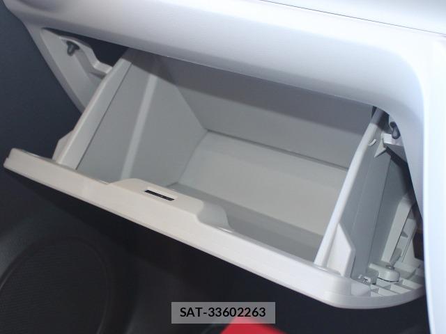 Daihatsu MIRA 2017-06 8012546-9