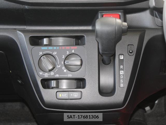 Daihatsu MIRA 2017-06 8012548-6