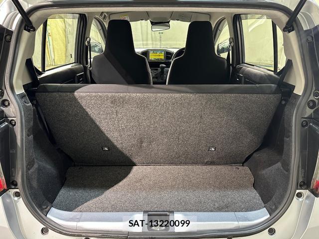 Daihatsu MIRA 2017-06 8012647-18