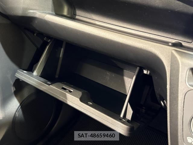 Daihatsu MIRA 2019-04 8012648-9