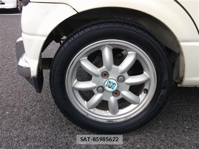 Daihatsu MIRA 2000 8006642-17