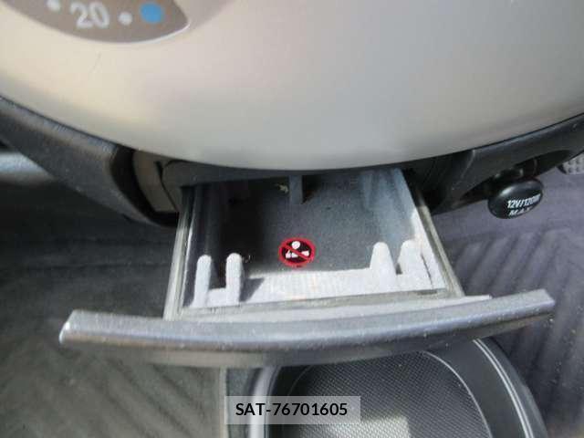 Daihatsu MIRA 2005-05 8009796-19