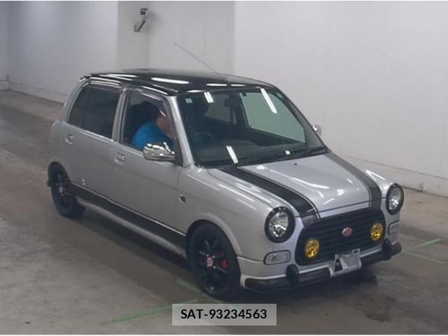 Daihatsu MIRA 2002-11 8010733-0