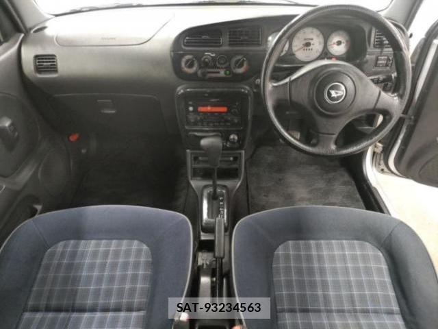 Daihatsu MIRA 2002-11 8010733-2