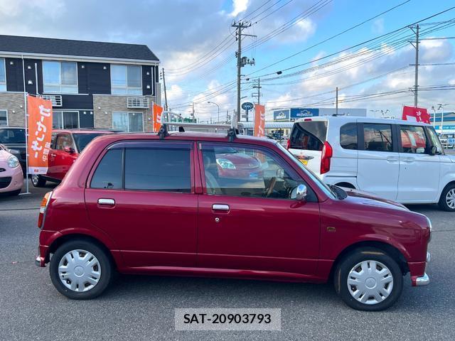 Daihatsu MIRA 2004-11 8011515-9