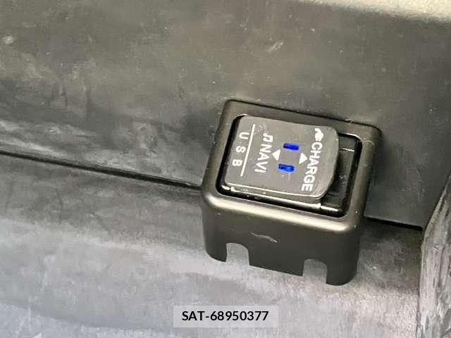Daihatsu MIRA 2022-04 8003216-11