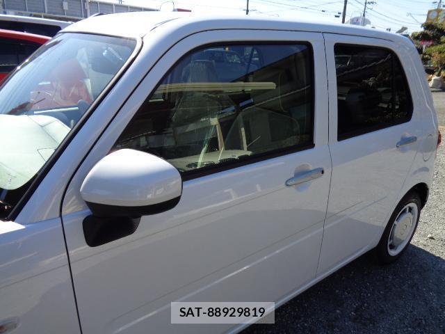 Daihatsu MIRA 2023-12 8010685-12