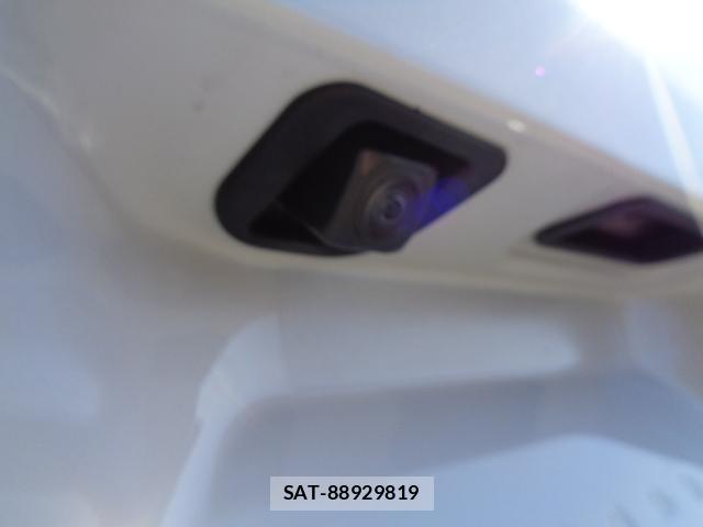 Daihatsu MIRA 2023-12 8010685-16