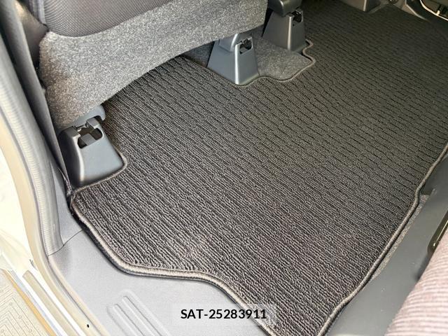 Daihatsu MOVE 2025-07 8004152-17