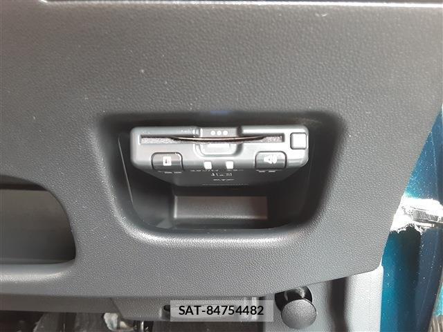 Daihatsu MOVE 2019-05 8007110-6
