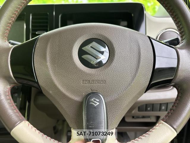 Suzuki MR WAGON 2013-09 8012180-13
