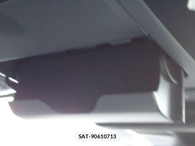 Mazda MX-30 2023-11 8008691-15