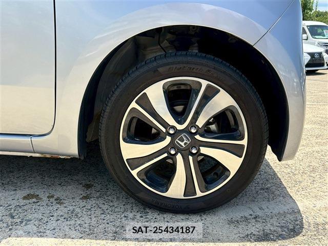 Honda N-ONE 2017-03 8009565-16