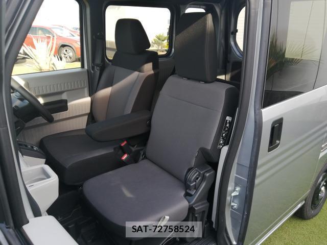 Honda N-VAN e: 2025-01 8011797-11