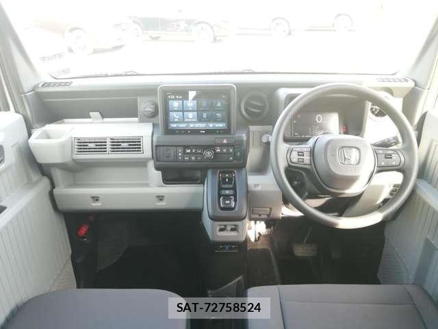 Honda N-VAN e: 2025-01 8011797-4