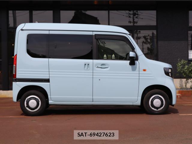 Honda N-VAN 2022-04 8003078-12