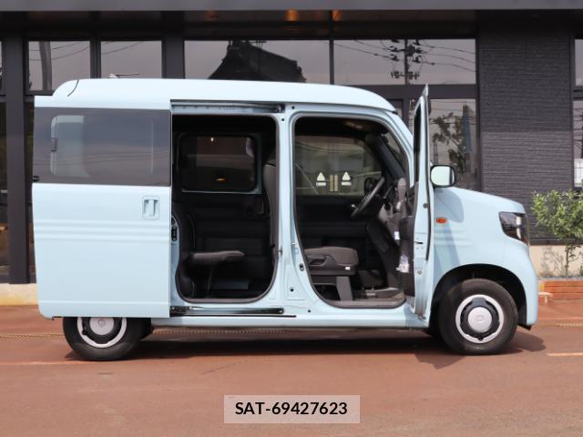 Honda N-VAN 2022-04 8003078-14