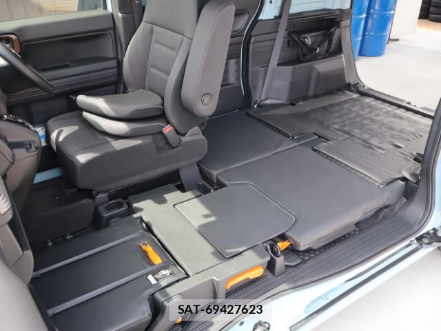 Honda N-VAN 2022-04 8003078-8