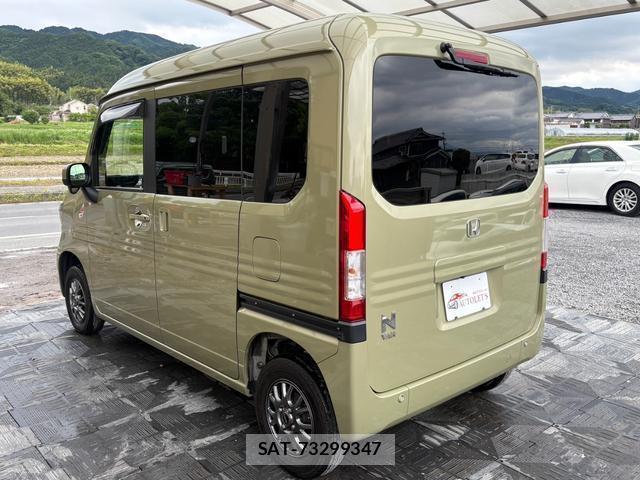 Honda N-VAN 2019-02 8004151-1