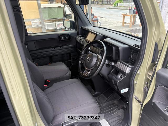 Honda N-VAN 2019-02 8004151-4