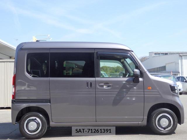 Honda N-VAN 2023-11 8004360-8
