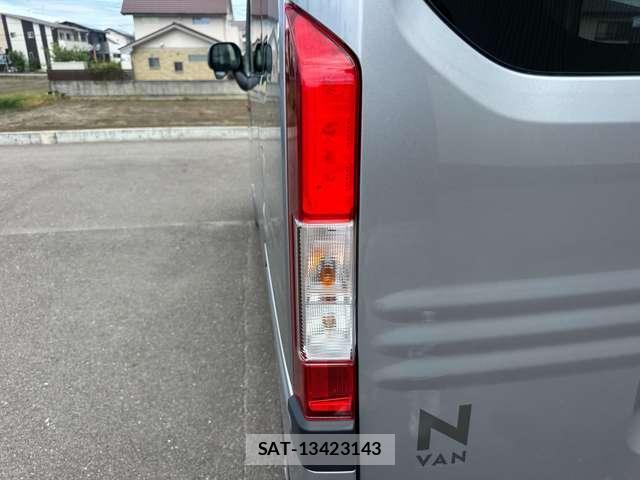 Honda N-VAN 2024-04 8006087-16