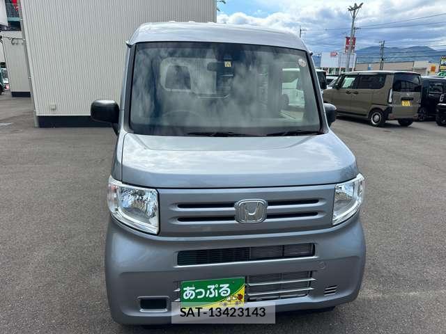 Honda N-VAN 2024-04 8006087-6