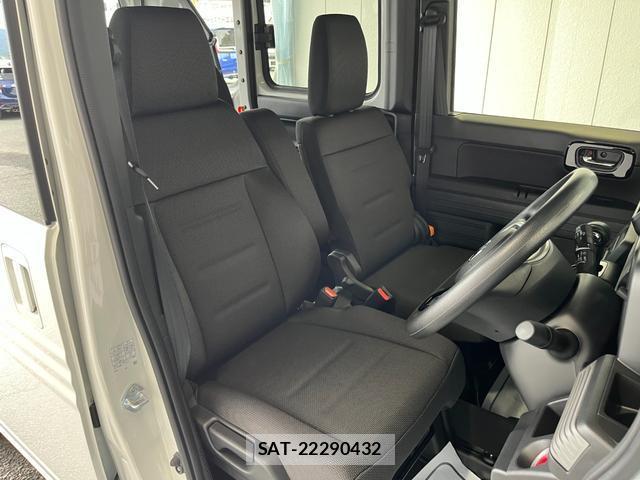 Honda N-VAN 2024-06 8006340-6