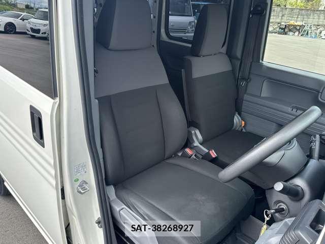Honda N-VAN 2019-03 8008644-2