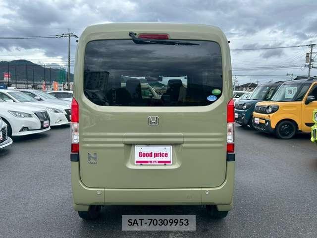 Honda N-VAN 2020-08 8009627-1