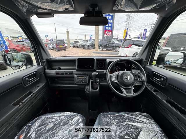 Honda N-VAN 2026-05 8010505-2
