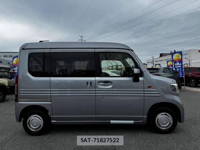 Honda N-VAN 2026-05 8010505-9