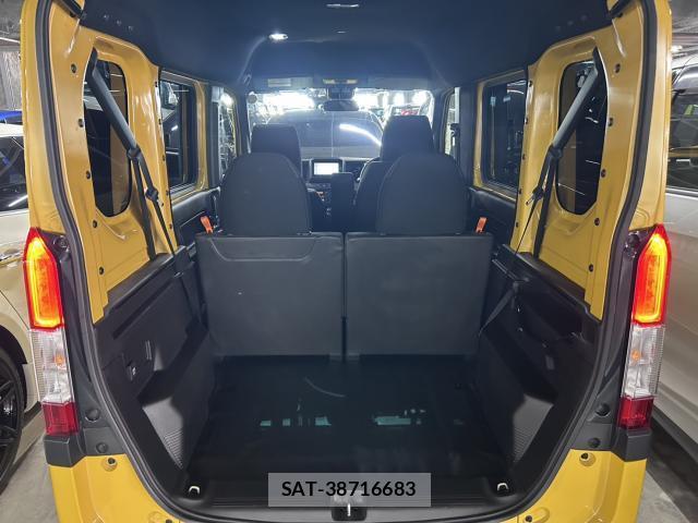 Honda N-VAN 2022-08 8010734-16