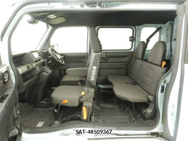 Honda N-VAN 2022-04 8011001-12
