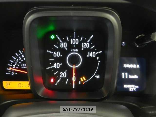 Honda N-VAN 2025-06 8011026-11