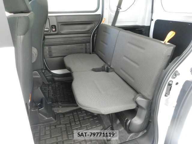 Honda N-VAN 2025-06 8011026-16
