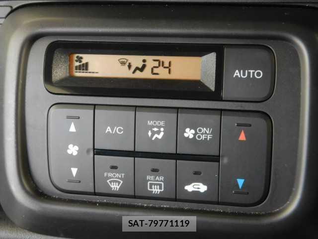 Honda N-VAN 2025-06 8011026-8