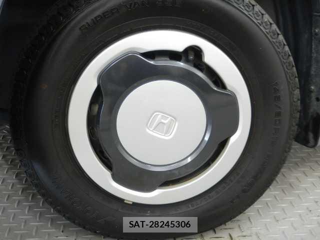 Honda N-VAN 2023-12 8011029-14