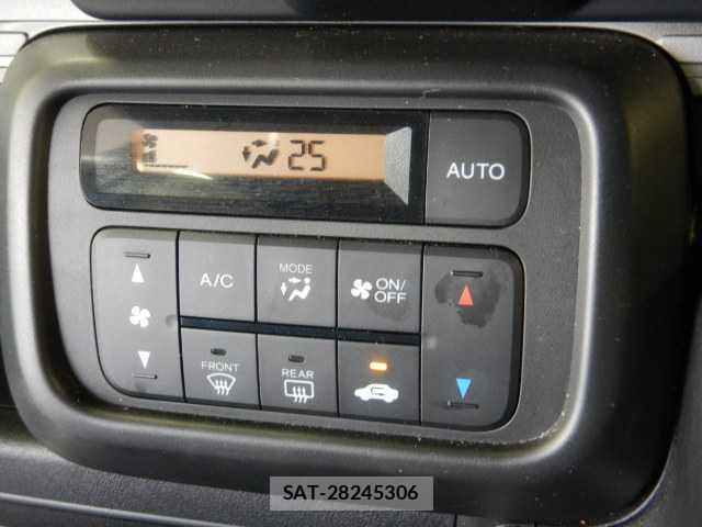 Honda N-VAN 2023-12 8011029-8