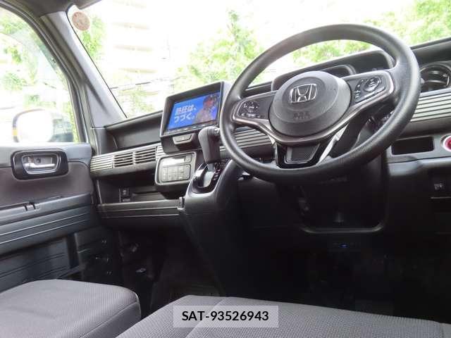 Honda N-VAN 2025-09 8011443-12