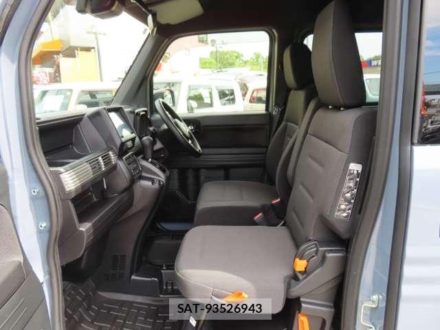 Honda N-VAN 2025-09 8011443-2