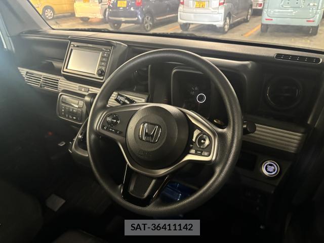 Honda N-VAN 2019-11 8011600-2