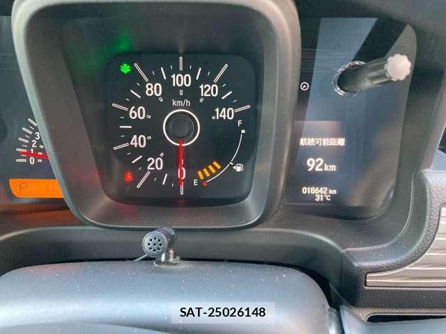 Honda N-VAN 2018-09 8011722-3