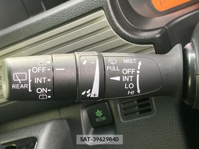 Honda N-VAN 2020-07 8012212-15