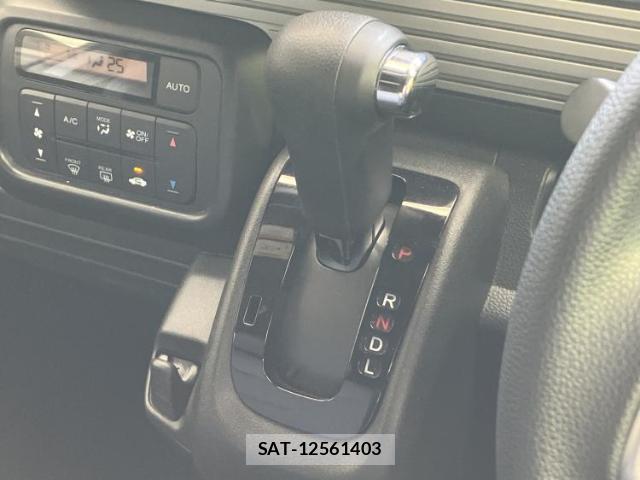 Honda N-VAN 2021-08 8012413-12