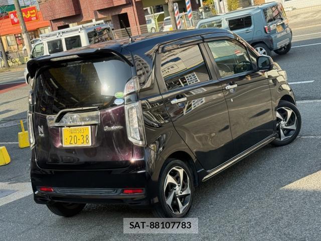 Honda N-WGN 2014-02 8006778-3