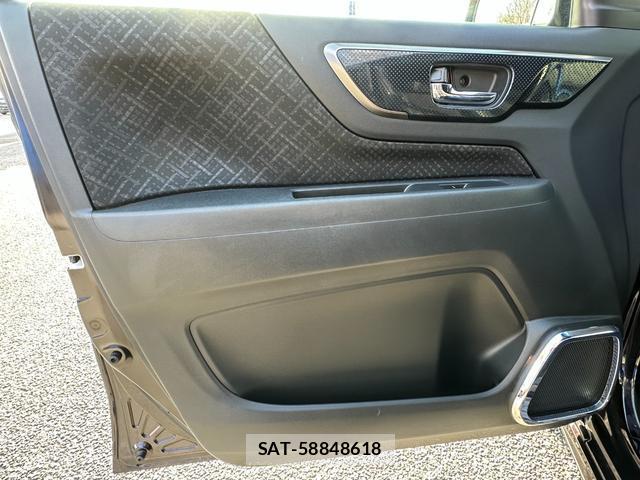 Honda N-WGN 2016-09 8006824-8